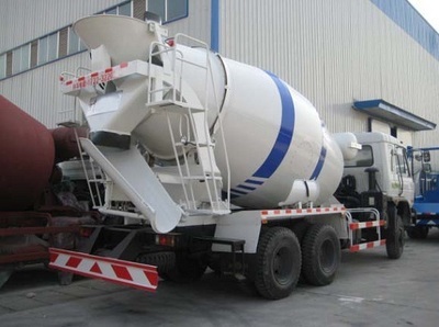 东风6方搅拌车价格解析及防撞设施的重要性